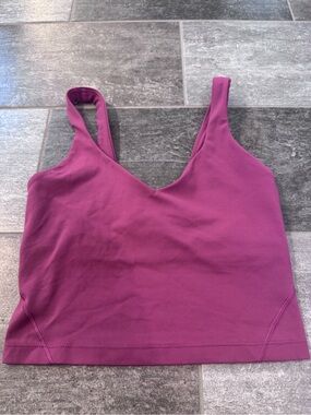 Lululemon women’s align rose pink V-Neck Cropped Tank Top/bra, size 4